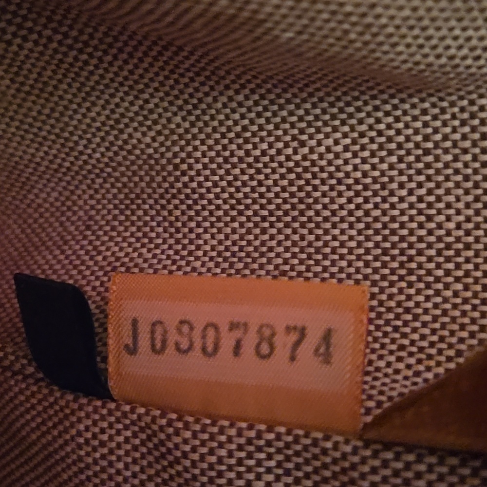 Dooney & Bourke White and Tan Leather Drawstring Bucket Bag - Picture 5 of 7
